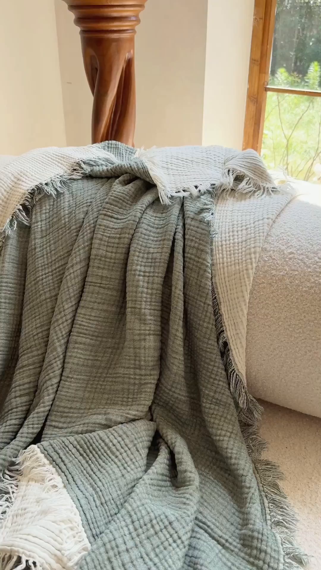 91家纺网 家纺一手货源 找家纺 梵克保罗 2025新款双层纱流苏全棉纯棉毯纯棉流苏款盖毯毯子夏被夏凉被空调被 深绿色