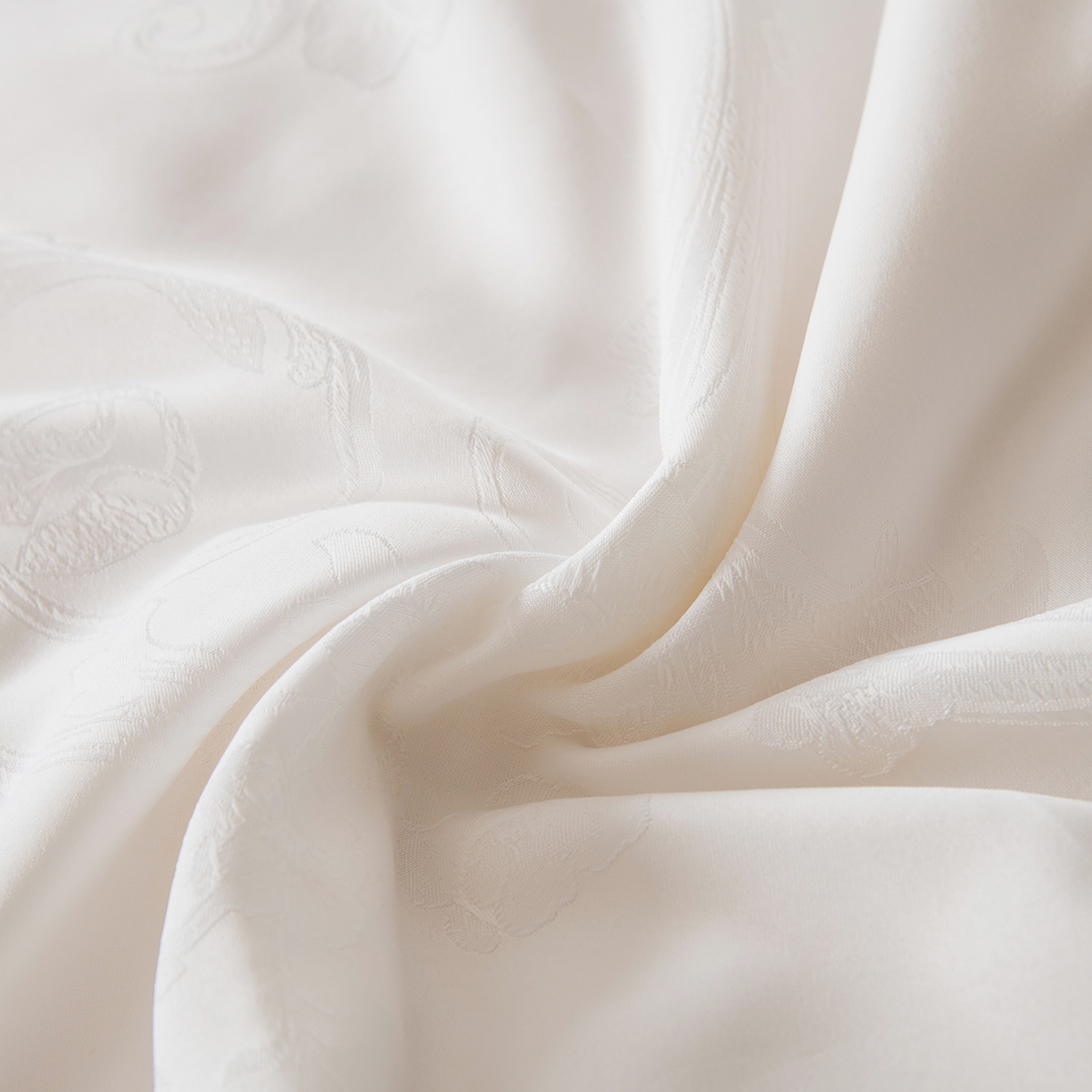 91家纺网 家纺一手货源 找家纺 （总）鑫田家纺 2025新款蚕丝被100%纯柞蚕丝被夏凉被春秋被冬被子母被桑蚕丝被