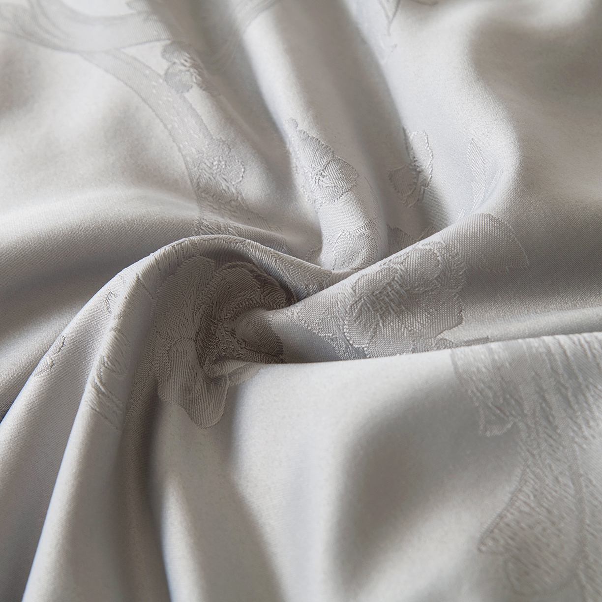 91家纺网 家纺一手货源 找家纺 鑫田家纺 2025新款蚕丝被100%纯柞蚕丝被夏凉被春秋被冬被子母被桑蚕丝被 灰