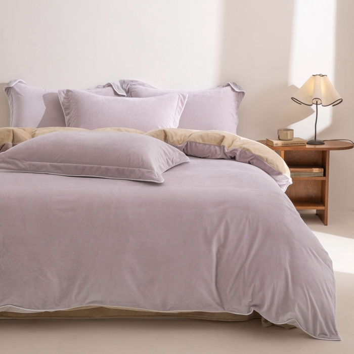 91家纺网 家纺一手货源 找家纺 ONE TWO ONE 121 新品【婴儿绒四件套】2025毛毯被子四件套单件床单被套床笠珊瑚绒牛奶绒冬被法兰绒兔毛绒 芋泥-奶咖