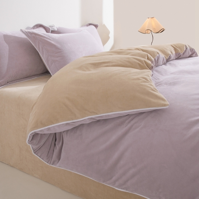 91家纺网 家纺一手货源 找家纺 ONE TWO ONE 121 新品【婴儿绒四件套】2025毛毯被子四件套单件床单被套床笠珊瑚绒牛奶绒冬被法兰绒兔毛绒 芋泥-奶咖