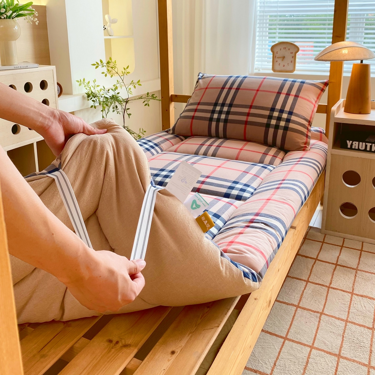 91家纺网 家纺一手货源 找家纺 （总）梵克保罗 2025秋冬新款无印风学生宿舍床褥褥子