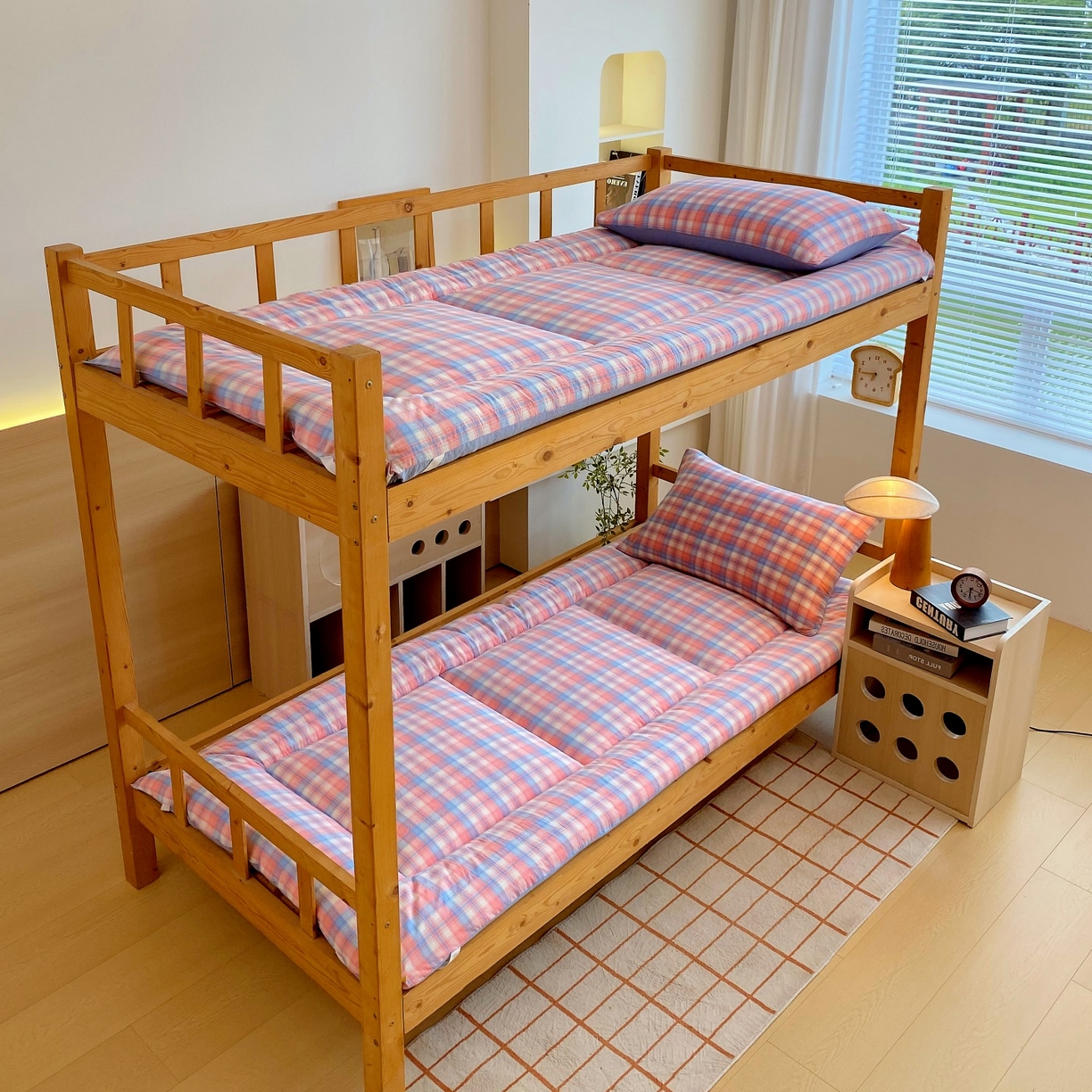 91家纺网 家纺一手货源 找家纺 （总）梵克保罗 2025秋冬新款无印风学生宿舍床褥褥子