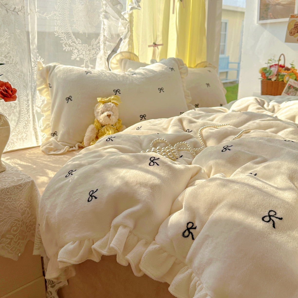 91家纺网 家纺一手货源 找家纺 （总）老K (原美阁） 2025新款A类200克花边款韩版牛奶绒四件套-蝴蝶结