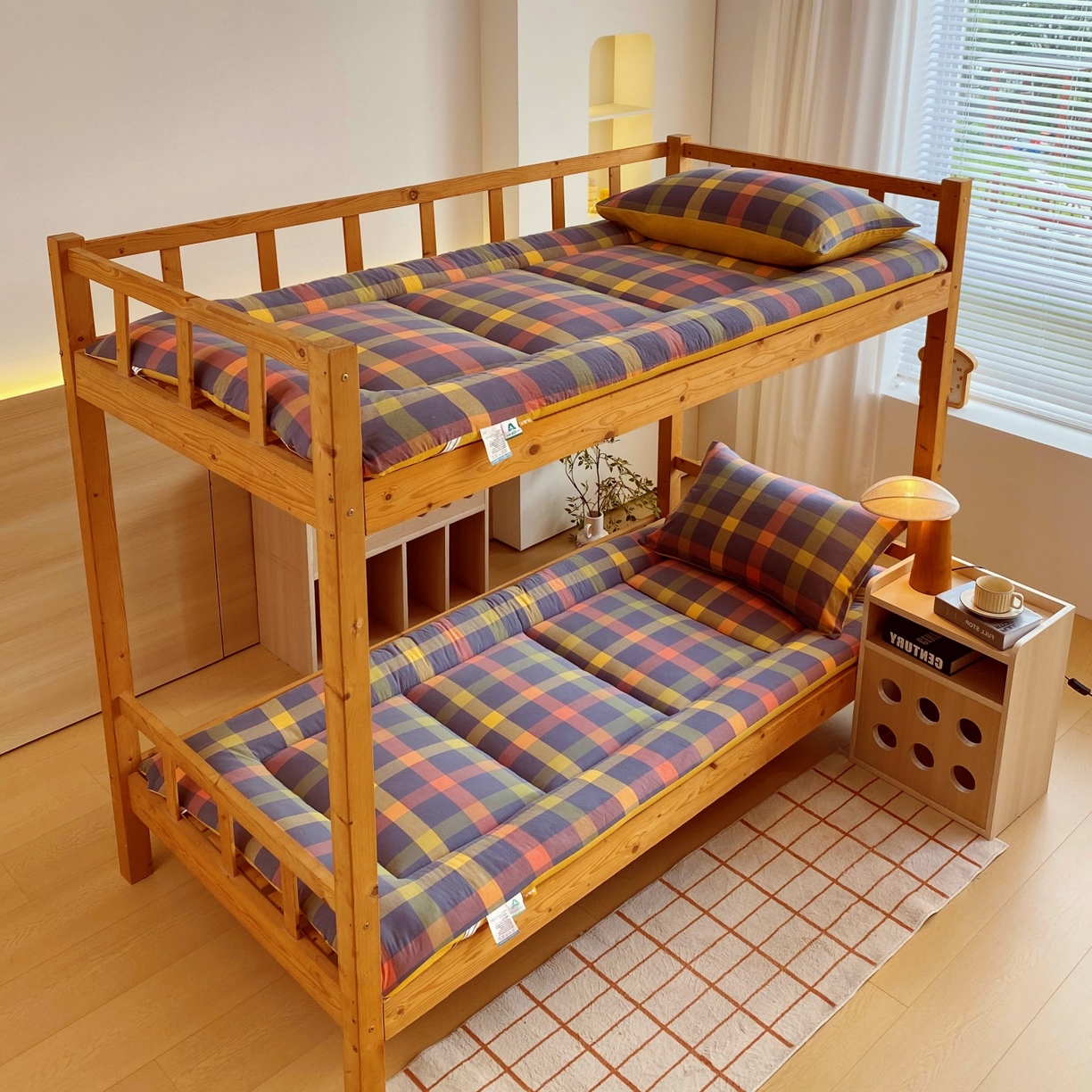 梵克保罗 2025秋冬新款无印风学生宿舍床褥褥子 牛油果