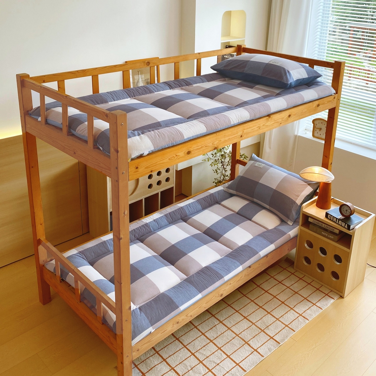 91家纺网 家纺一手货源 找家纺 （总）梵克保罗 2025秋冬新款无印风学生宿舍床褥褥子