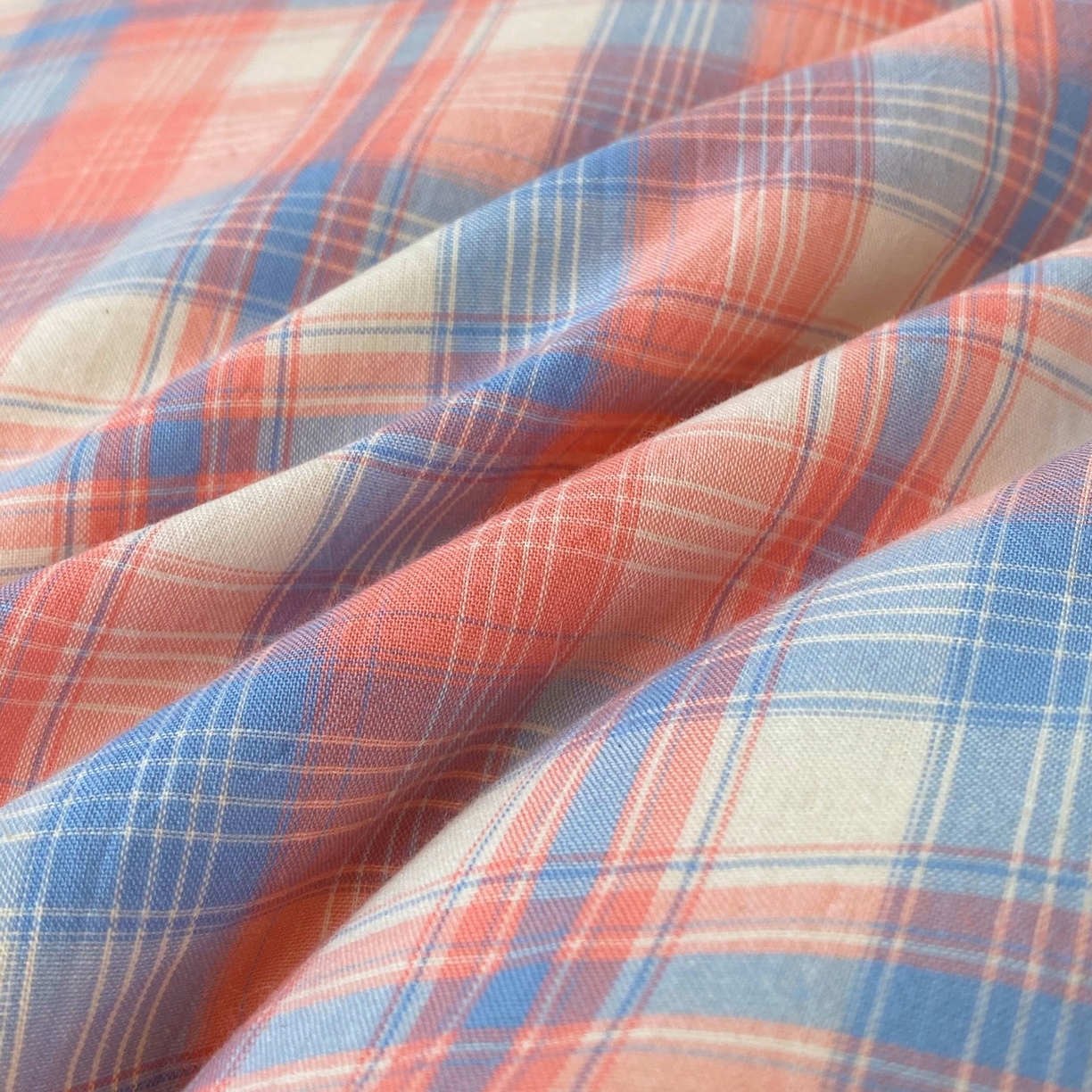 91家纺网 家纺一手货源 找家纺 梵克保罗 2025秋冬新款无印风学生宿舍床褥褥子 云舒粉