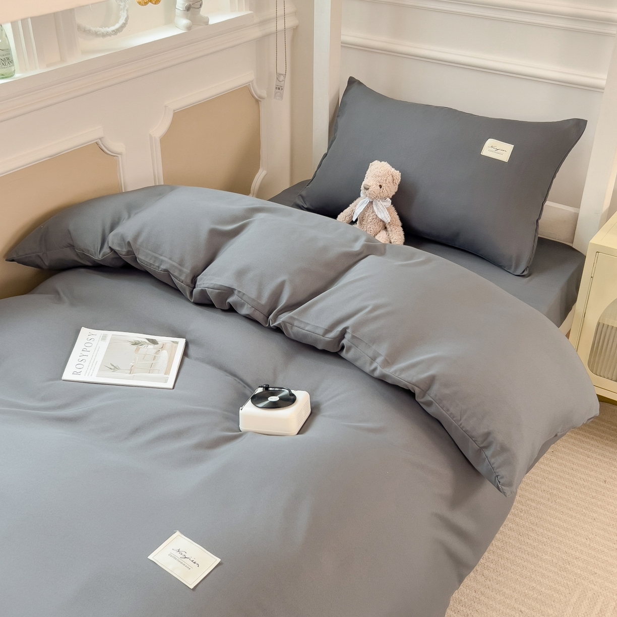 91家纺网 家纺一手货源 找家纺 梵克保罗 2025春夏新款水洗棉学生宿舍床单款床笠款三件套六件套大礼包学生季 低调灰