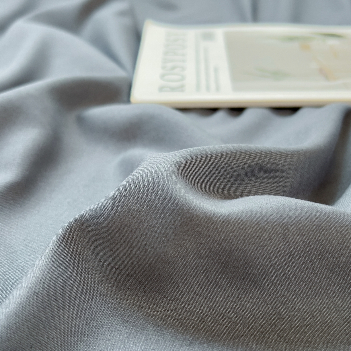 91家纺网 家纺一手货源 找家纺 梵克保罗 2025春夏新款水洗棉学生宿舍床单款床笠款三件套六件套大礼包学生季 低调灰