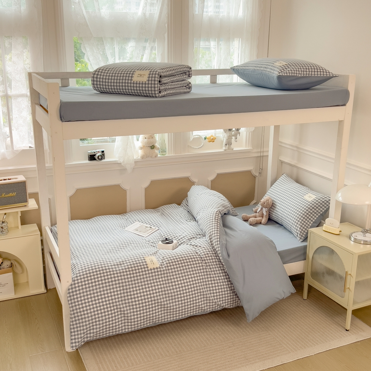 91家纺网 家纺一手货源 找家纺 梵克保罗 2025春夏新款水洗棉学生宿舍床单款床笠款三件套六件套大礼包学生季 天蓝小格