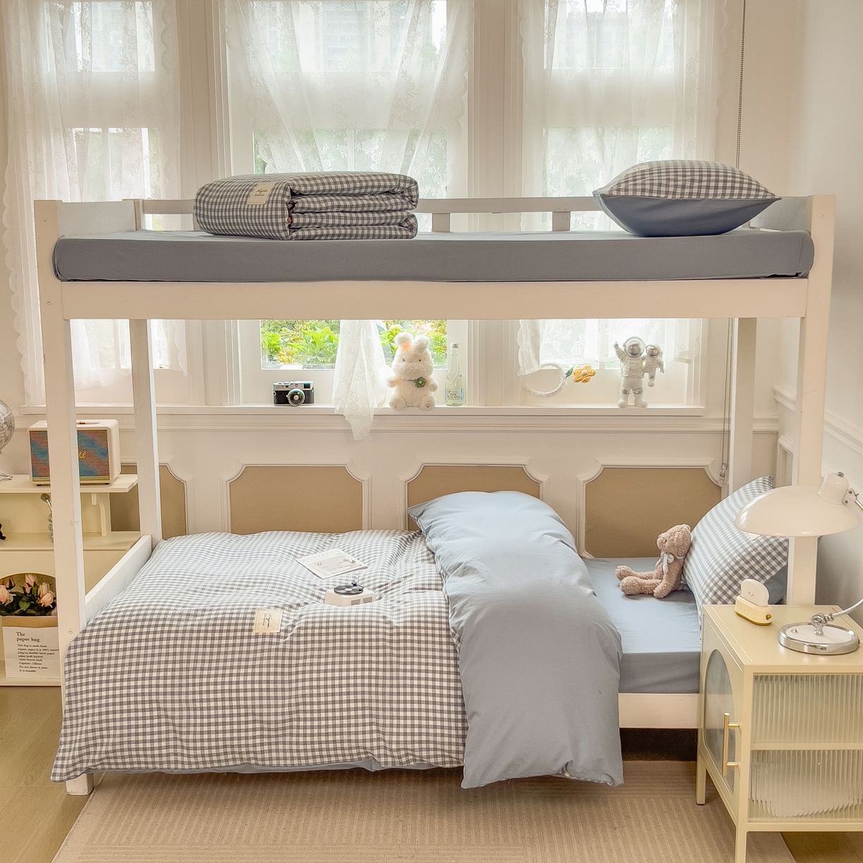 91家纺网 家纺一手货源 找家纺 梵克保罗 2025春夏新款水洗棉学生宿舍床单款床笠款三件套六件套大礼包学生季 天蓝小格