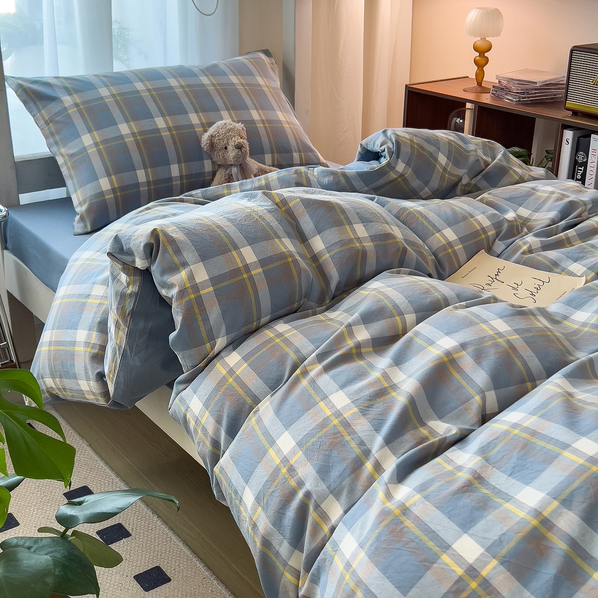 91家纺网 家纺一手货源 找家纺 梵克保罗 2025春夏新款水洗棉学生宿舍床单款床笠款三件套六件套大礼包学生季 天蓝中格