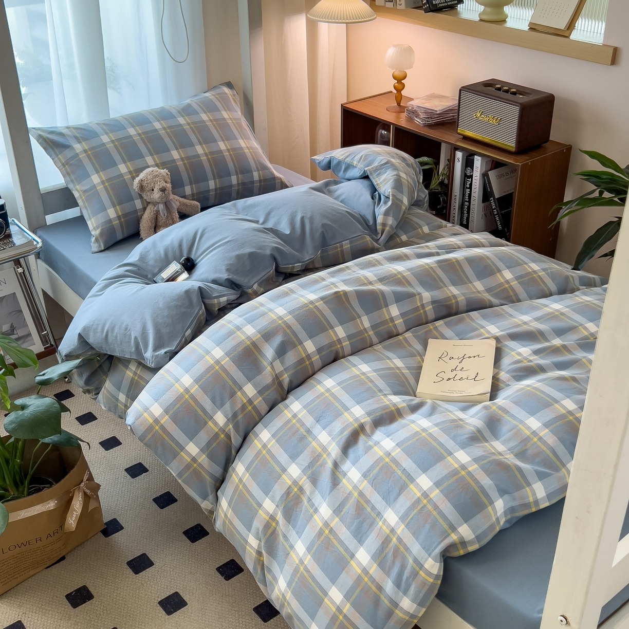 91家纺网 家纺一手货源 找家纺 梵克保罗 2025春夏新款水洗棉学生宿舍床单款床笠款三件套六件套大礼包学生季 天蓝中格