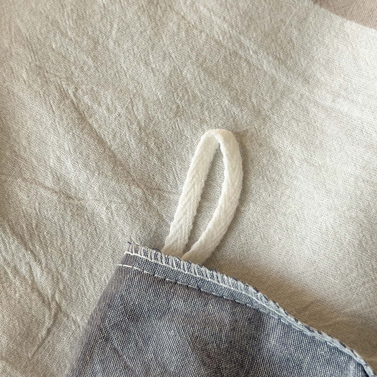 91家纺网 家纺一手货源 找家纺 梵克保罗 2025春夏新款水洗棉学生宿舍床单款床笠款三件套六件套大礼包学生季 深蓝大格