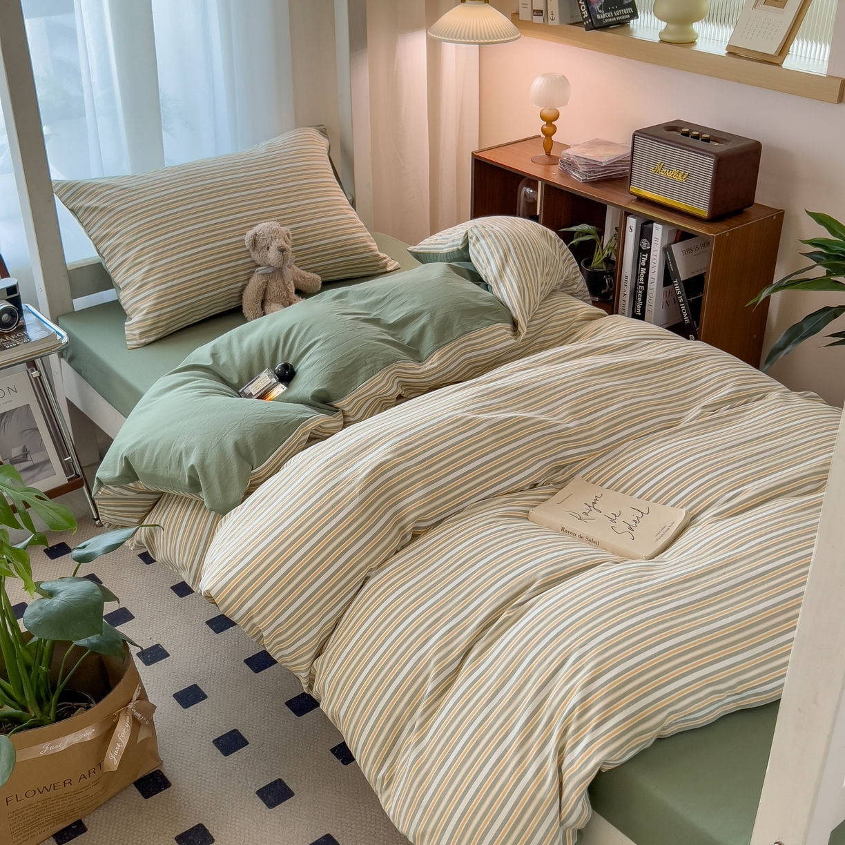 91家纺网 家纺一手货源 找家纺 梵克保罗 2025春夏新款水洗棉学生宿舍床单款床笠款三件套六件套大礼包学生季 小绿条