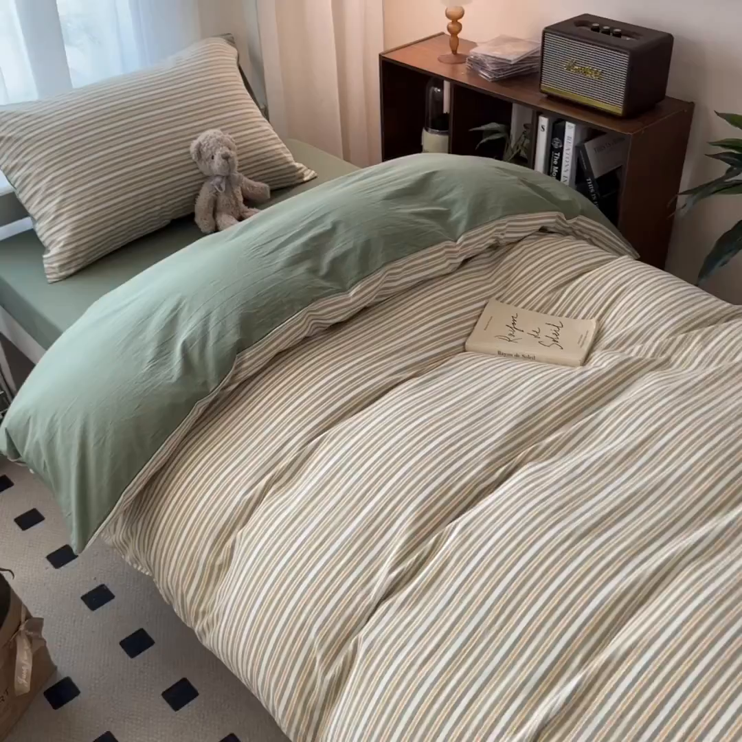 91家纺网 家纺一手货源 找家纺 梵克保罗 2025春夏新款水洗棉学生宿舍床单款床笠款三件套六件套大礼包学生季 小绿条