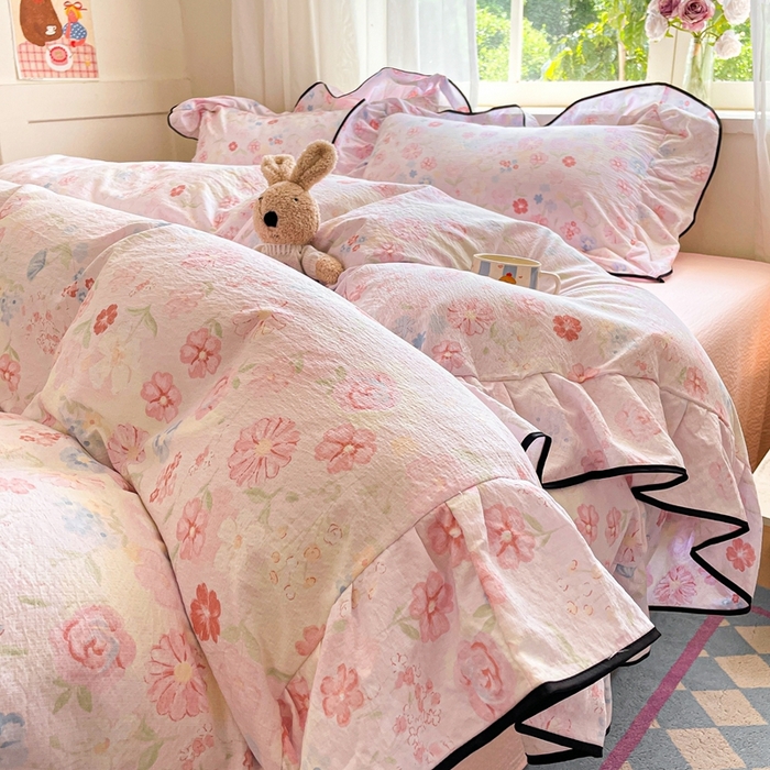 91家纺网 家纺一手货源 找家纺 海岛哥哥 2025新款韩式ins风黑边花边木棉双层纱四件套（有买家秀） 黑花边-花梦源-粉