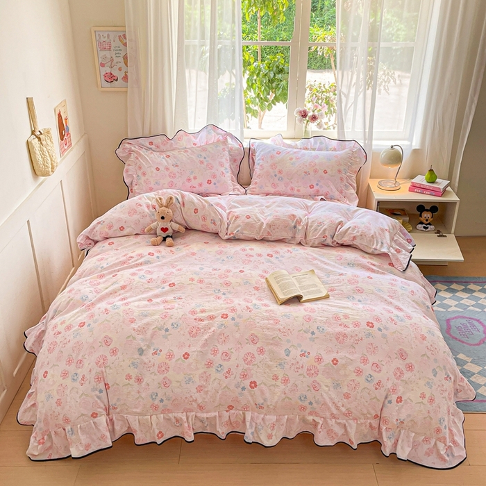 91家纺网 家纺一手货源 找家纺 海岛哥哥 2025新款韩式ins风黑边花边木棉双层纱四件套（有买家秀） 黑花边-花梦源-粉