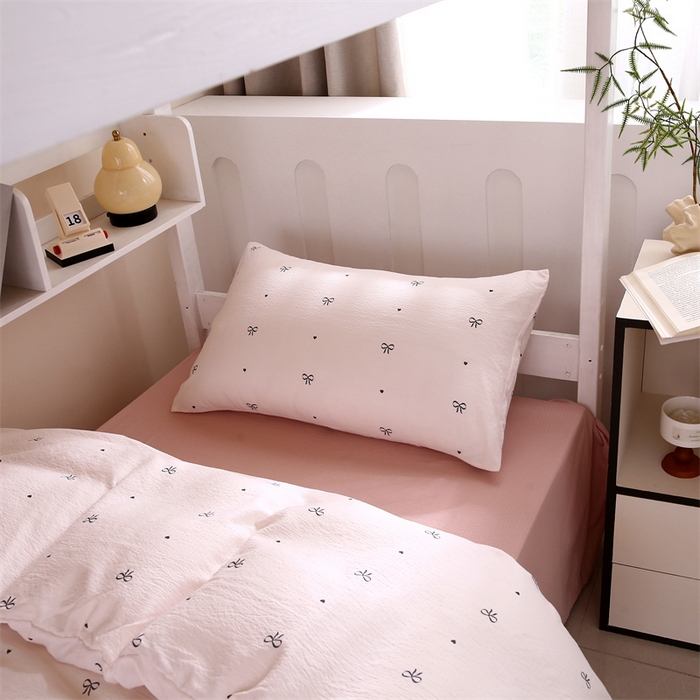 91家纺网 家纺一手货源 找家纺 梵克保罗 2025春夏新款双层纱学生宿舍床单款三件套六件套大礼包学生季 蝴蝶结