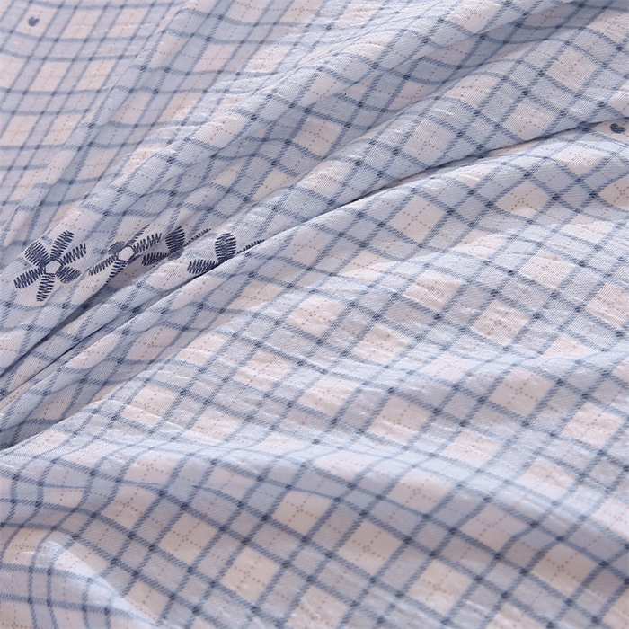 91家纺网 家纺一手货源 找家纺 梵克保罗 2025春夏新款双层纱学生宿舍床单款三件套六件套大礼包学生季 简约格子