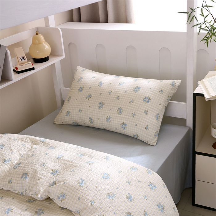 91家纺网 家纺一手货源 找家纺 梵克保罗 2025春夏新款双层纱学生宿舍床单款三件套六件套大礼包学生季 蓝色海岸