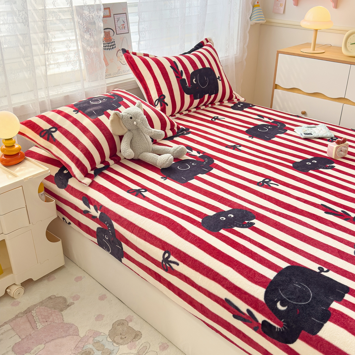 91家纺网 家纺一手货源 找家纺 久云居 2025新款高克重牛奶绒床笠 大象乐园