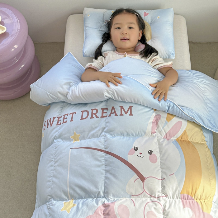 91家纺网 家纺一手货源 找家纺 （总）暖羽屋羽绒馆 2025新款鹅绒被子 儿童羽绒被芯95白鹅绒 幼儿园冬被 学生羽绒被宿舍春秋被