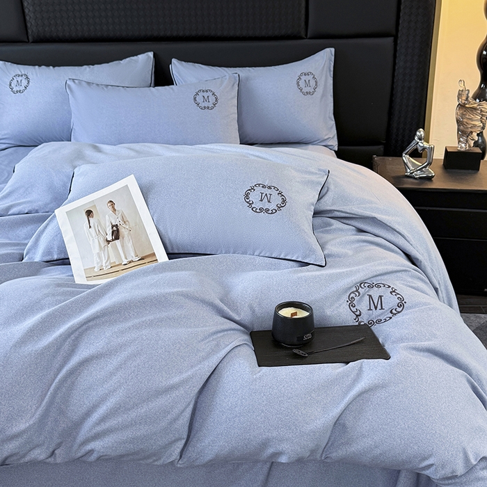 91家纺网 家纺一手货源 找家纺 梵克保罗 2025秋冬新款加厚肌理纹碳素磨毛刺绣嵌绳轻奢四件套-慕韵 慕韵-蓝