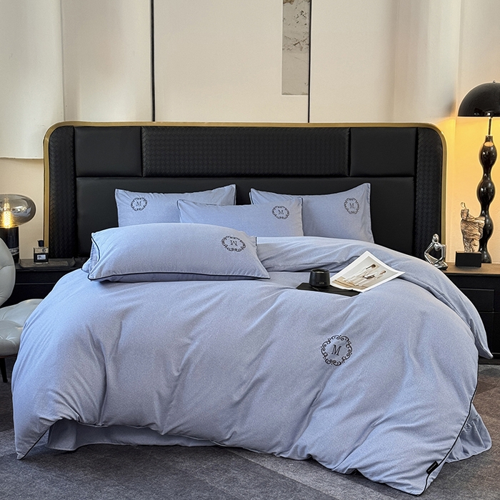 91家纺网 家纺一手货源 找家纺 梵克保罗 2025秋冬新款加厚肌理纹碳素磨毛刺绣嵌绳轻奢四件套-慕韵 慕韵-蓝