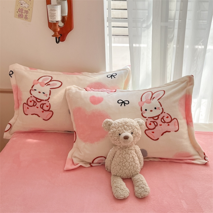 91家纺网 家纺一手货源 找家纺 寻米 2025新款高克重加厚保暖牛奶绒四件套-第二批 好眠兔兔