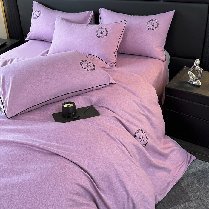 91家纺网 家纺一手货源 找家纺 梵克保罗 2025秋冬新款加厚肌理纹碳素磨毛刺绣嵌绳轻奢四件套-慕韵 慕韵-紫