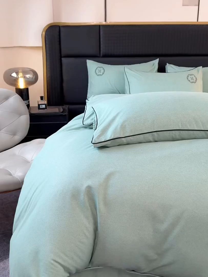 91家纺网 家纺一手货源 找家纺 梵克保罗 2025秋冬新款加厚肌理纹碳素磨毛刺绣嵌绳轻奢四件套-慕韵 慕韵-绿