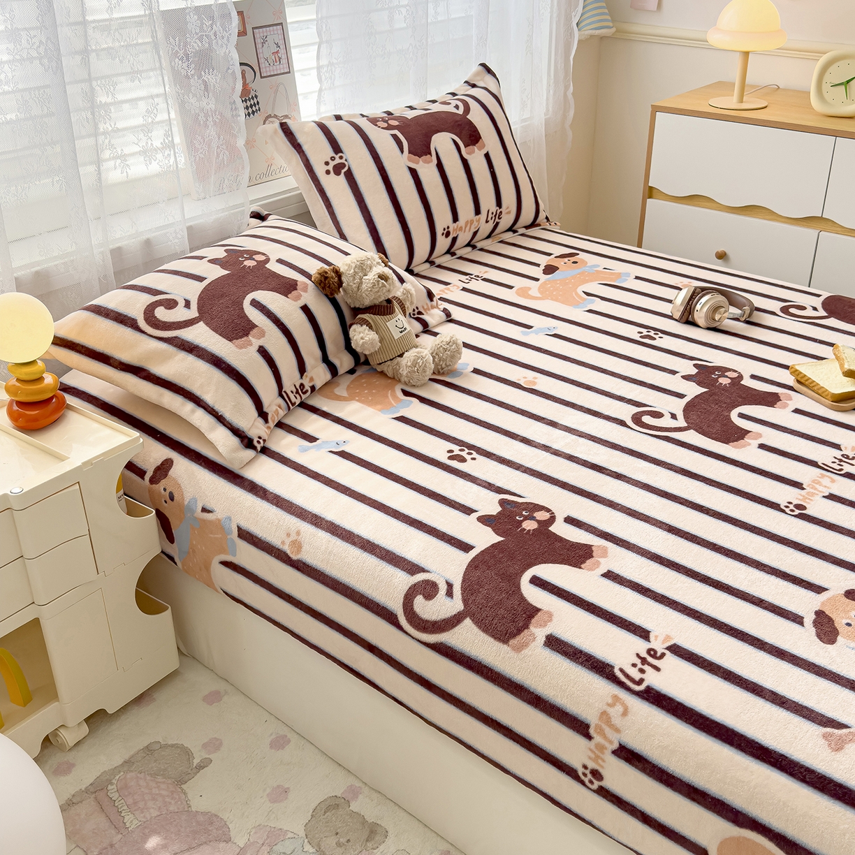 91家纺网 家纺一手货源 找家纺 久云居 2025新款高克重牛奶绒床笠 卡多啦