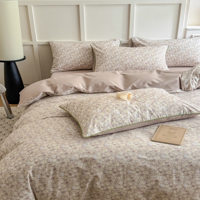 91家纺网 家纺一手货源 找家纺 梵克保罗 2025秋冬新款全棉印花嵌绳款小清新系列四件套 花海