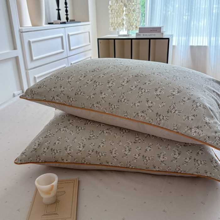 91家纺网 家纺一手货源 找家纺 梵克保罗 2025秋冬新款全棉印花嵌绳款小清新系列四件套 摩卡