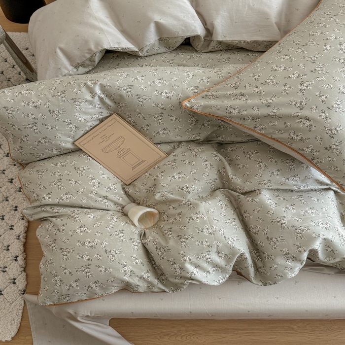 91家纺网 家纺一手货源 找家纺 梵克保罗 2025秋冬新款全棉印花嵌绳款小清新系列四件套 摩卡