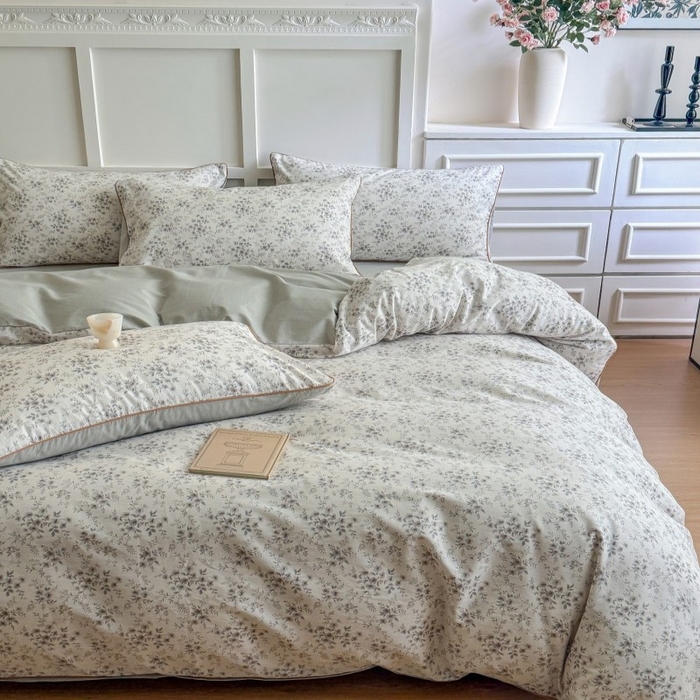 91家纺网 家纺一手货源 找家纺 梵克保罗 2025秋冬新款全棉印花嵌绳款小清新系列四件套 花田里