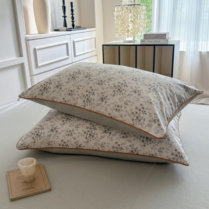 91家纺网 家纺一手货源 找家纺 梵克保罗 2025秋冬新款全棉印花嵌绳款小清新系列四件套 花田里