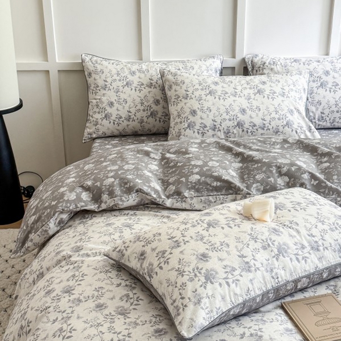 91家纺网 家纺一手货源 找家纺 梵克保罗 2025秋冬新款全棉印花嵌绳款小清新系列四件套 野山居-灰