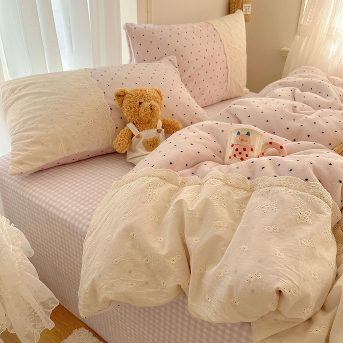 91家纺网 家纺一手货源 找家纺 （总）瑞莱 2025年秋冬新款全棉花边牛奶绒四件套