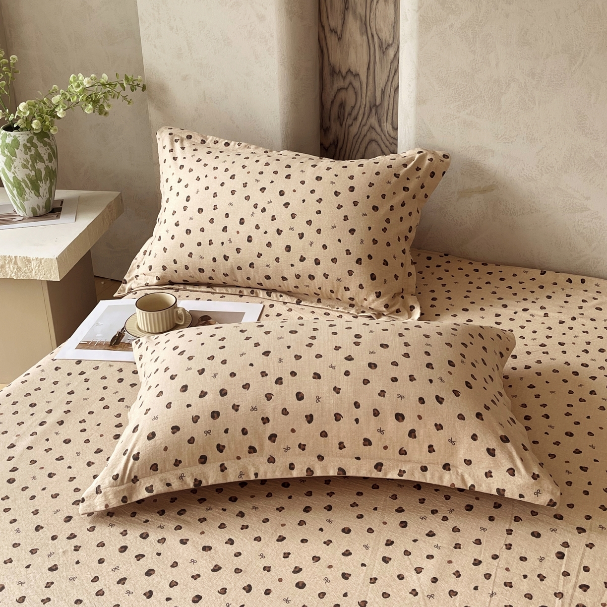 91家纺网 家纺一手货源 找家纺 梵克保罗 2025秋冬新款10A抗菌原麻床笠套件跨境外贸 精致豹纹