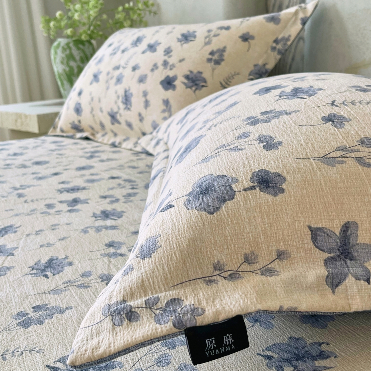 91家纺网 家纺一手货源 找家纺 梵克保罗 2025秋冬新款10A抗菌原麻床笠套件跨境外贸 水墨江南
