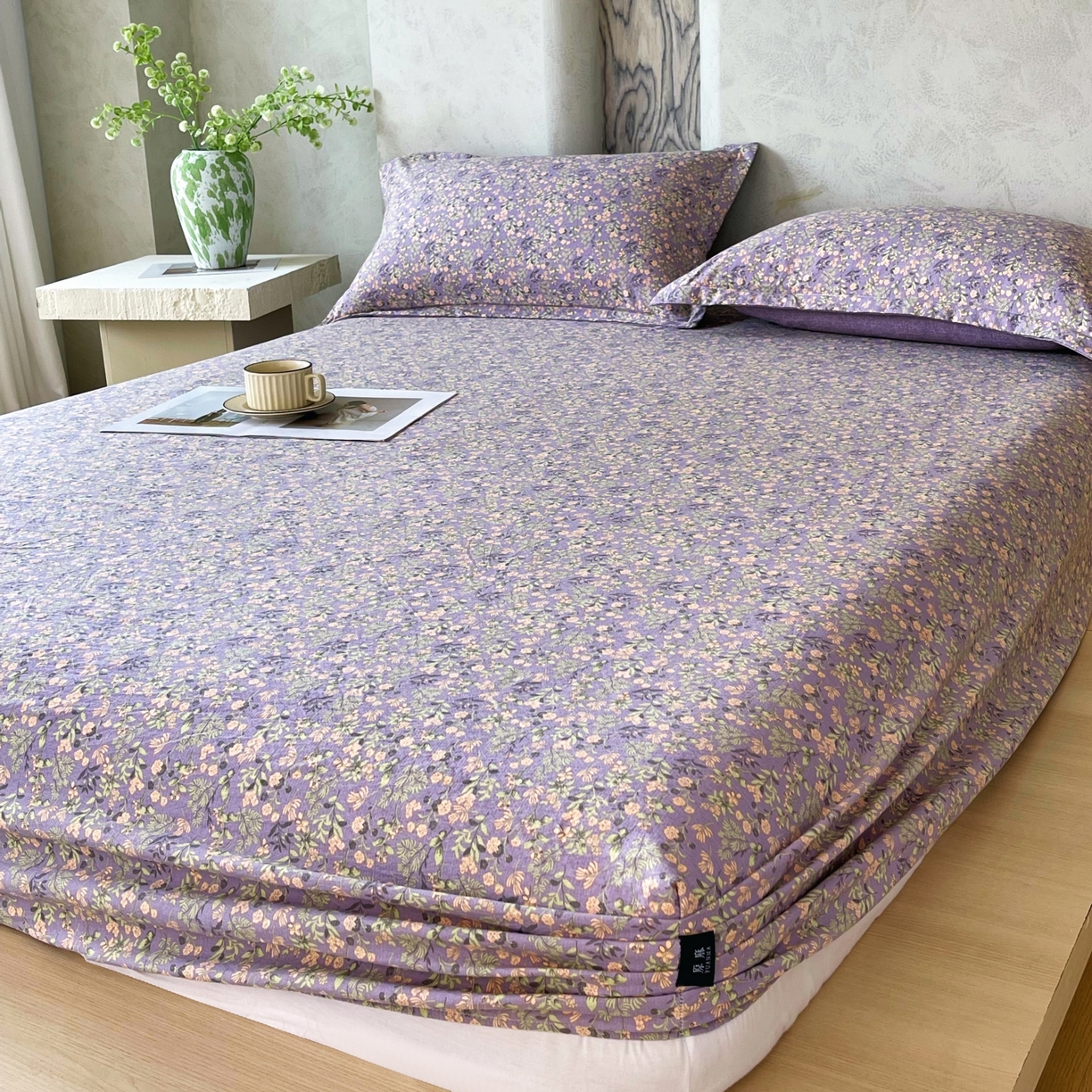 91家纺网 家纺一手货源 找家纺 梵克保罗 2025秋冬新款10A抗菌原麻床笠套件跨境外贸 甜蜜紫园