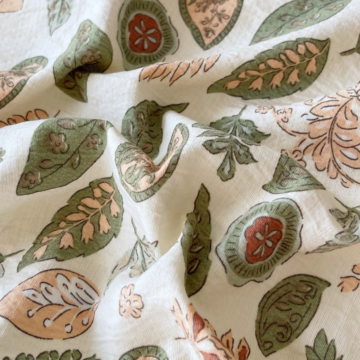 91家纺网 家纺一手货源 找家纺 梵克保罗 2025秋冬新款10A抗菌原麻床笠套件跨境外贸 绿野仙踪