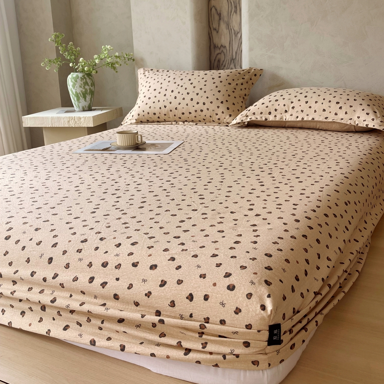 91家纺网 家纺一手货源 找家纺 梵克保罗 2025秋冬新款10A抗菌原麻床笠套件跨境外贸 精致豹纹