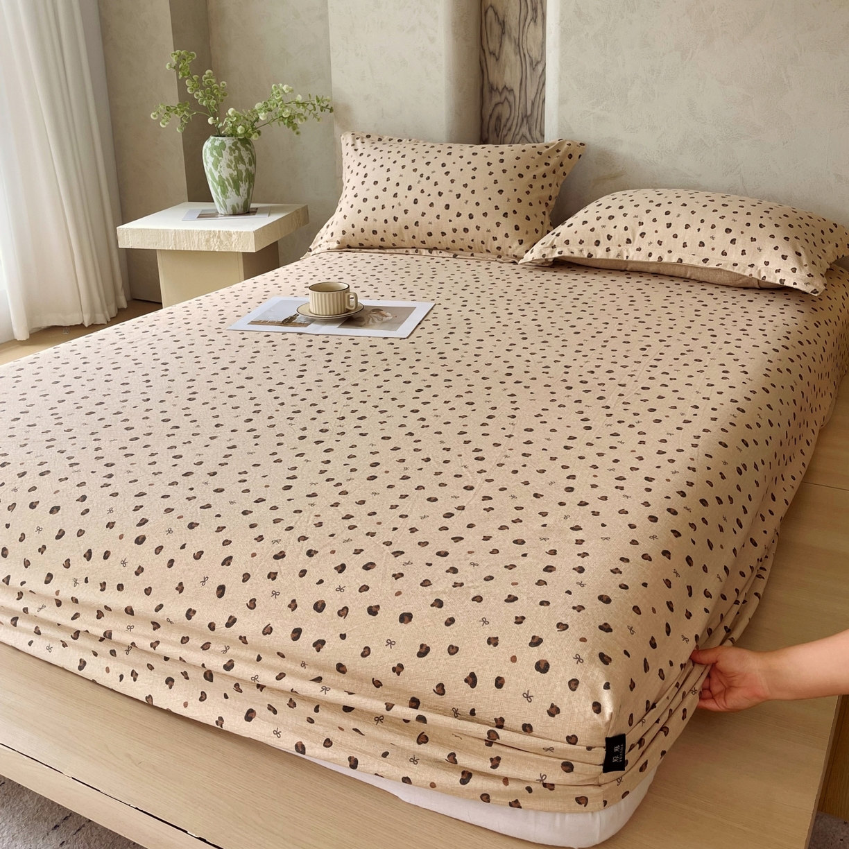 91家纺网 家纺一手货源 找家纺 梵克保罗 2025秋冬新款10A抗菌原麻床笠套件跨境外贸 精致豹纹