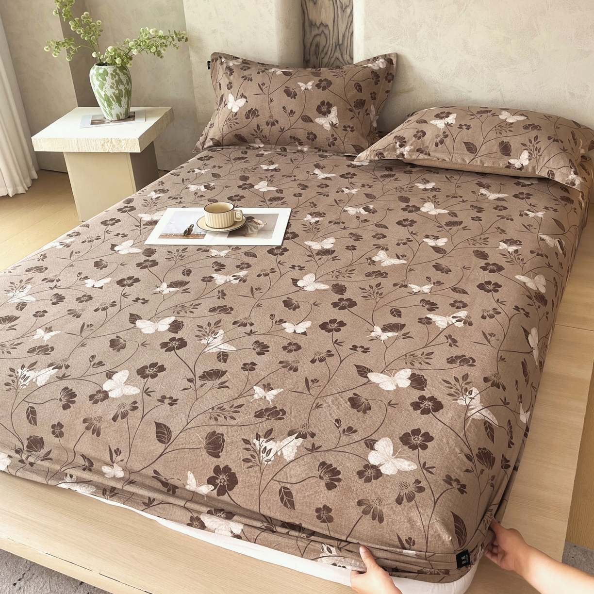 91家纺网 家纺一手货源 找家纺 梵克保罗 2025秋冬新款10A抗菌原麻床笠套件跨境外贸 秋风落叶