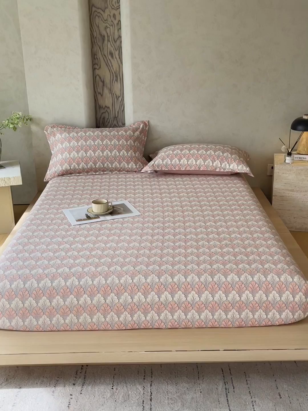 91家纺网 家纺一手货源 找家纺 梵克保罗 2025秋冬新款10A抗菌原麻床笠套件跨境外贸 时光森林