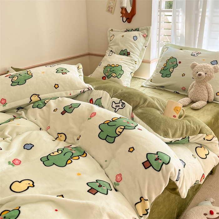 91家纺网 家纺一手货源 找家纺 寻米 2025新款高克重加厚保暖牛奶绒四件套-第二批 恐龙森林