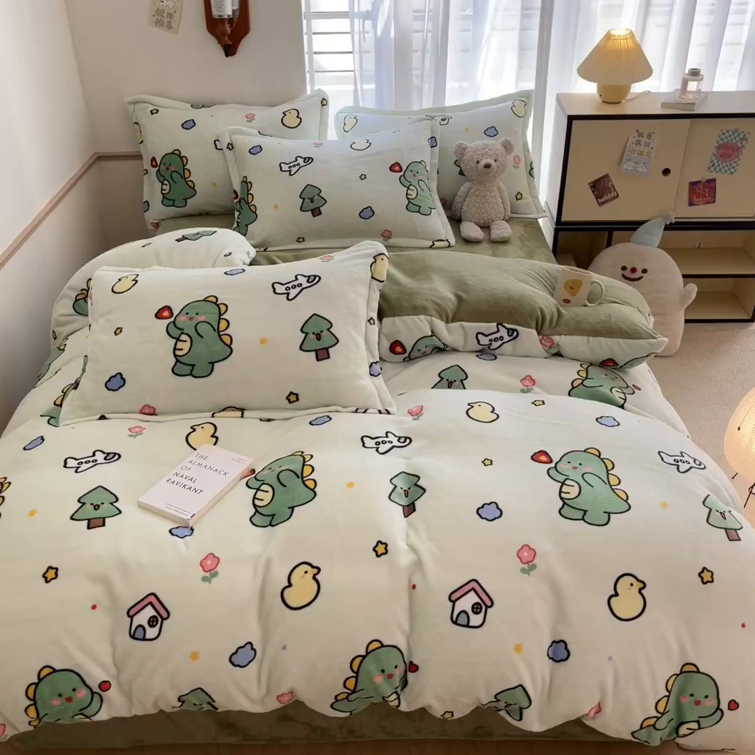 91家纺网 家纺一手货源 找家纺 寻米 2025新款高克重加厚保暖牛奶绒四件套-第二批 恐龙森林